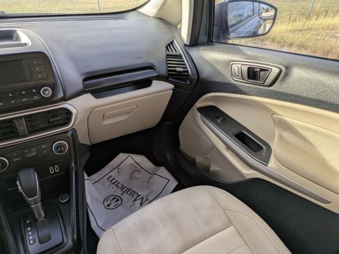 Used 2021 Ford EcoSport S image 14
