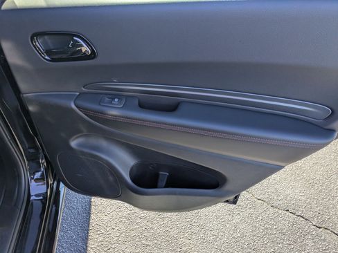 Certified 2025 Dodge Durango GT w/ Blacktop Package image 31