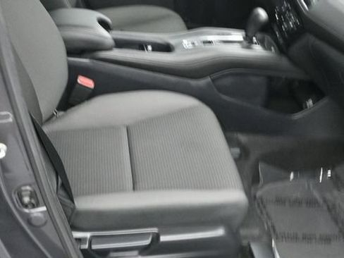 Used 2019 Honda HR-V LX image 11