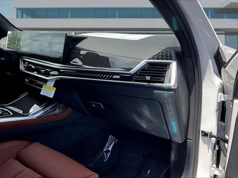 New 2027 BMW X7 M60i AWD/4WD image 27
