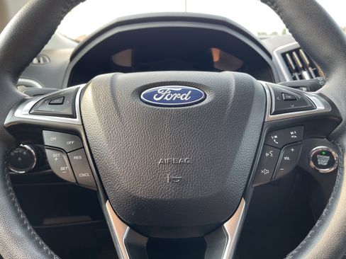 Certified 2024 Ford Edge SEL w/ Convenience Package AWD/4WD image 15