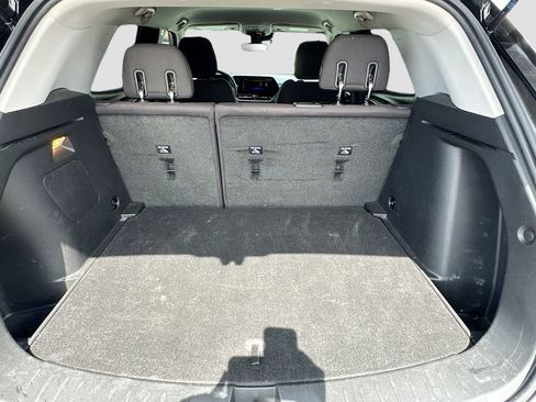 Used 2024 Chevrolet TrailBlazer LT w/ Driver Confidence Package image 23