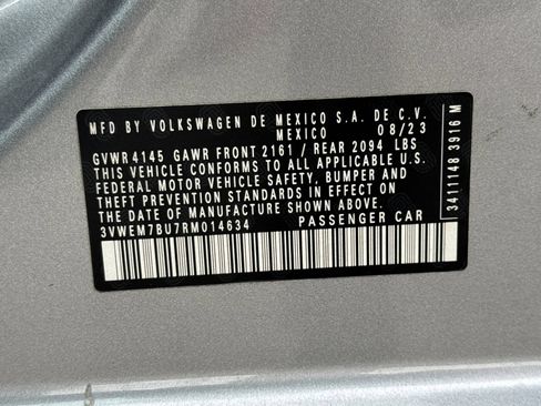 Used 2024 Volkswagen Jetta SE FWD image 28