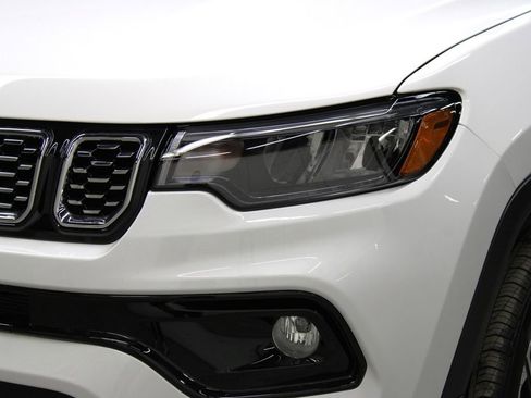 New 2026 Jeep Compass Limited w/ Sun, Sound & Navigation Group image 40