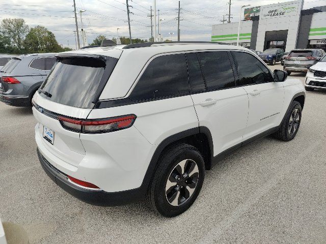Used 2023 Jeep Grand Cherokee 4WD 4xe image 19