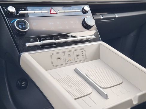 Used 2025 Hyundai Santa Fe SEL image 19