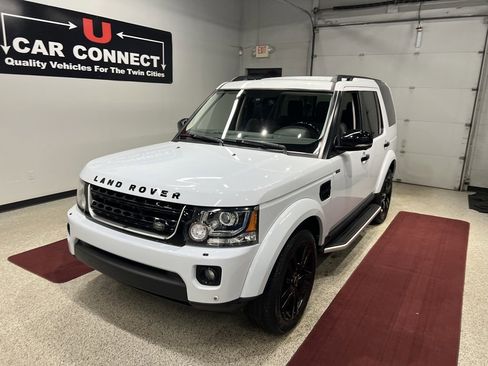 Used 2016 Land Rover LR4 HSE image 4