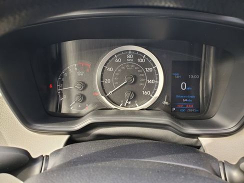 Used 2022 Toyota Corolla LE FWD image 21