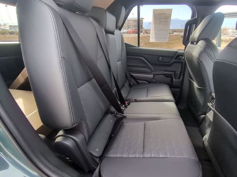 Used 2025 Toyota 4Runner TRD Off-Road Premium image 27