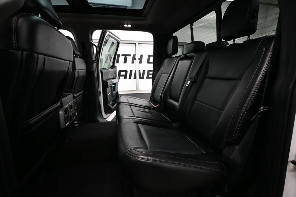 Used 2017 Ford F350 Lariat w/ Lariat Ultimate Package AWD/4WD image 33