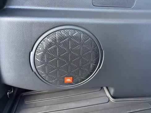 Used 2024 Toyota RAV4 XLE Premium image 33