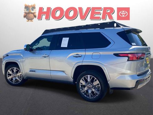Used 2026 Toyota Sequoia Capstone AWD/4WD image 10