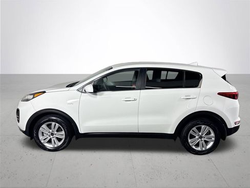 Used 2019 Kia Sportage LX image 9