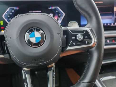 Used 2025 BMW 740i 740i w/ Premium Package image 13