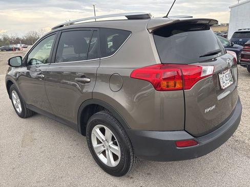 Used 2013 Toyota RAV4 XLE image 3