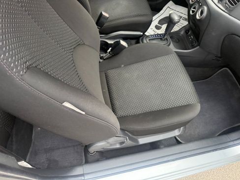 Used 2011 Hyundai Accent GS image 17