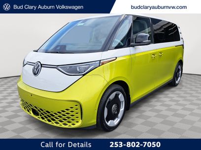 New 2025 Volkswagen ID. Buzz Pro S Plus