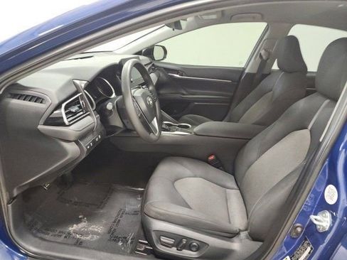 Used 2023 Toyota Camry LE image 20