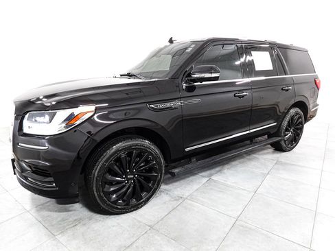 Used 2021 Lincoln Navigator Reserve AWD/4WD image 4