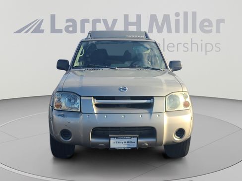 Used 2004 Nissan Frontier S/C AWD/4WD image 8
