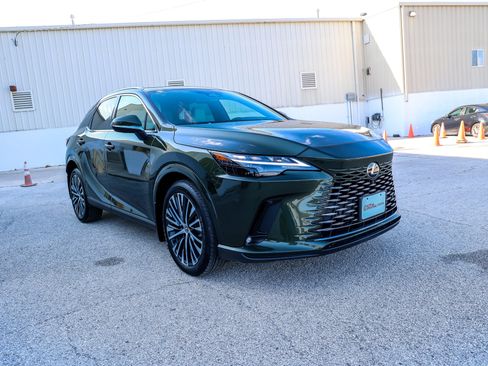 Used 2025 Lexus RX 350 Premium Plus w/ Convenience Package FWD image 5