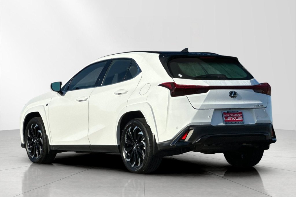 Used 2025 Lexus UX 300h FWD w/ Cold Area Package image 4