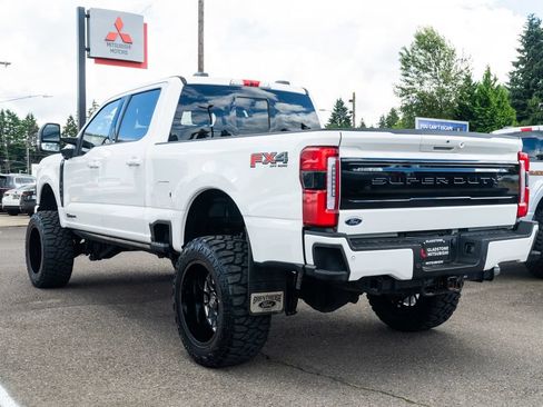 Used 2025 Ford F350 Platinum AWD/4WD image 11
