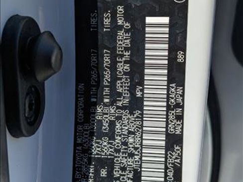 Used 2024 Toyota 4Runner SR5 image 24