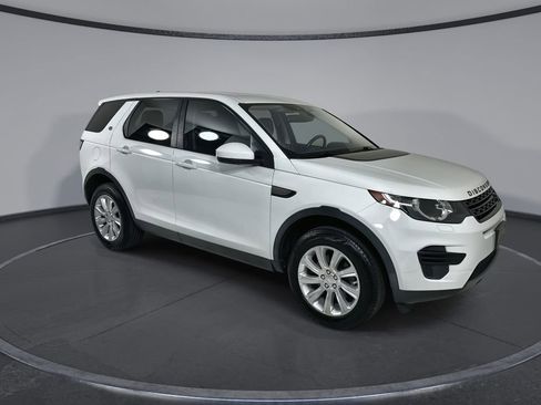 Used 2018 Land Rover Discovery Sport SE AWD/4WD image 2