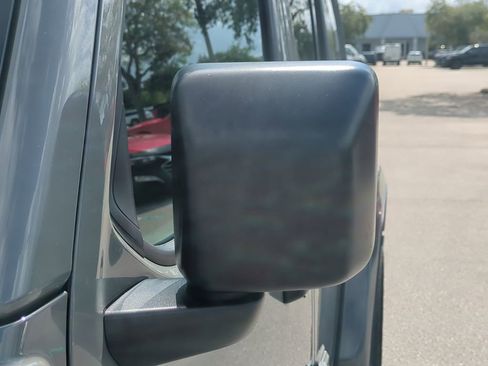 Used 2023 Jeep Wrangler Unlimited Sahara AWD/4WD image 13