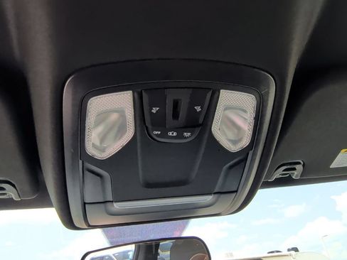 Used 2022 RAM 1500 Lone Star AWD/4WD image 22