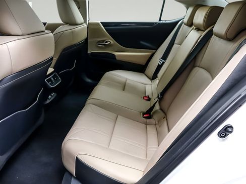 Used 2020 Lexus ES 350 w/ Accessory Package 2 FWD image 11