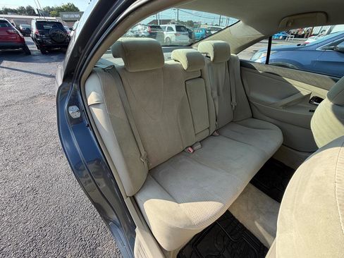 Used 2011 Toyota Camry LE w/ LE Extra-Value Pkg FWD image 14