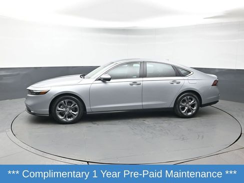 Used 2023 Honda Accord EX image 2