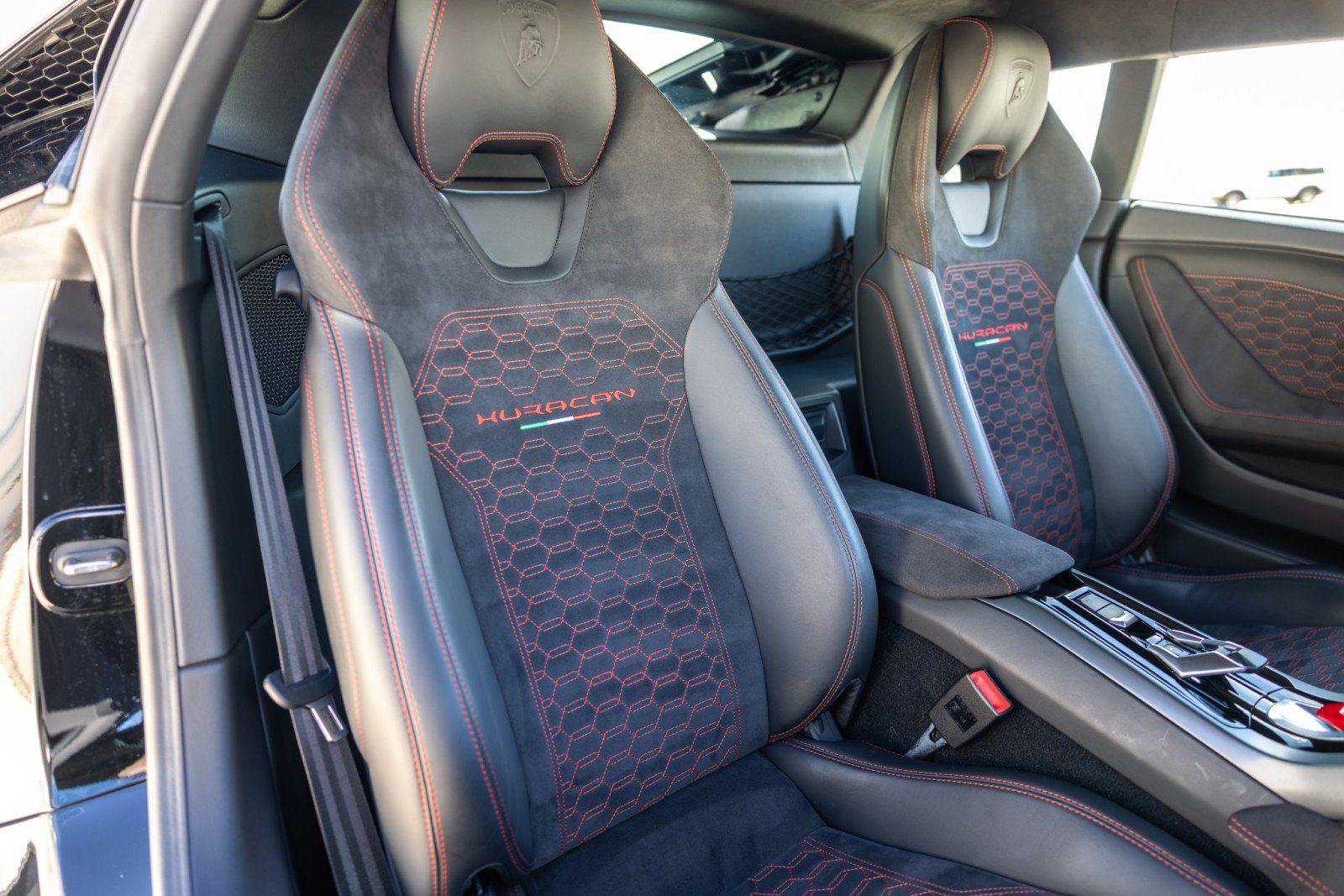 Used 2017 Lamborghini Huracan LP 580-2 RWD image 20