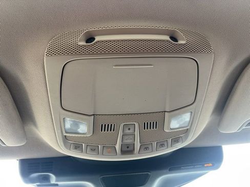 Used 2022 Lincoln Nautilus Reserve image 39