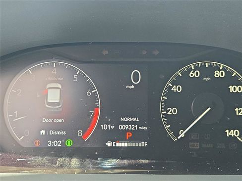 Used 2025 Honda HR-V Sport image 23