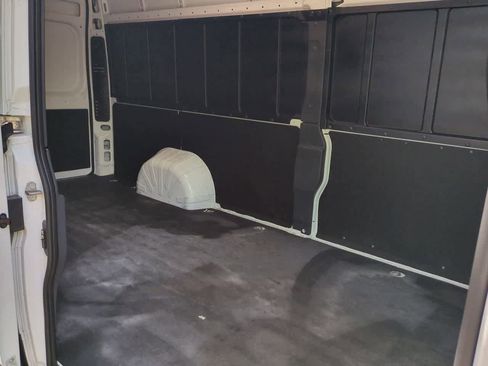 Used 2025 RAM ProMaster 3500 w/ Convenience Group FWD image 19