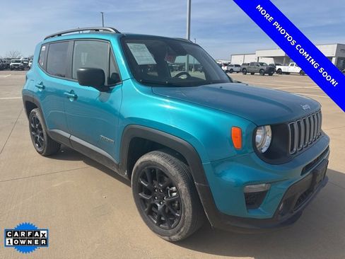 Used 2022 Jeep Renegade Latitude image 1