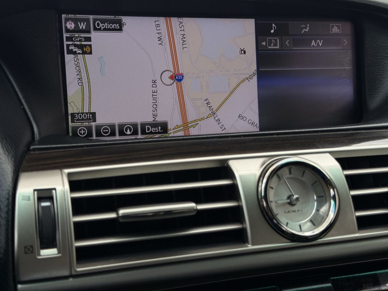 Used 2015 Lexus LS 460 AWD w/ Comfort Package image 18