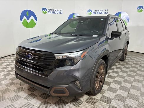 Used 2025 Subaru Forester Sport image 3