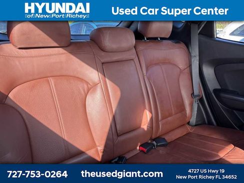 Used 2011 Hyundai Tucson Limited image 9