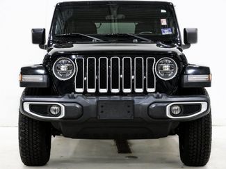 Used 2019 Jeep Wrangler Unlimited Sahara video 2