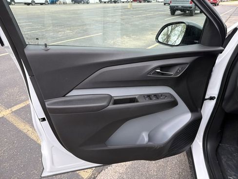 New 2027 Chevrolet Bolt LT w/ Comfort Package FWD image 10