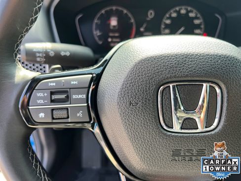 Used 2025 Honda Civic Sport image 25