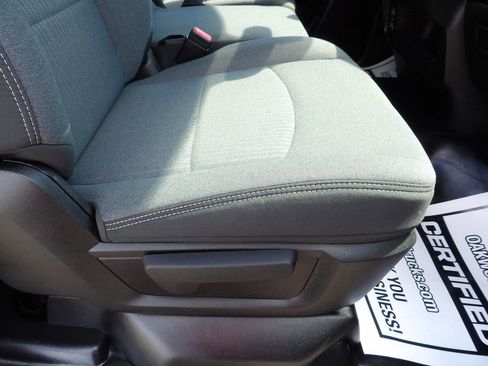 Used 2022 RAM 3500 Tradesman RWD image 43