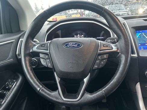 Used 2020 Ford Edge SEL w/ Cold Weather Package image 19