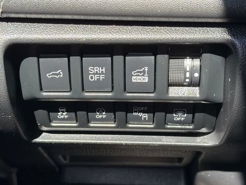 Used 2023 Subaru Forester Touring AWD/4WD image 22