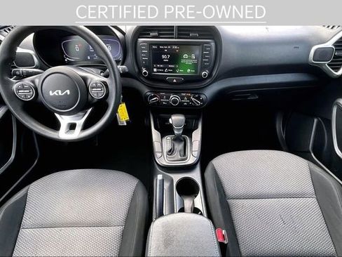 Certified 2023 Kia Soul LX w/ LX Technology Package FWD image 14
