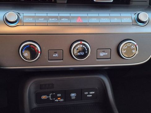 New 2026 Hyundai Kona SE image 17